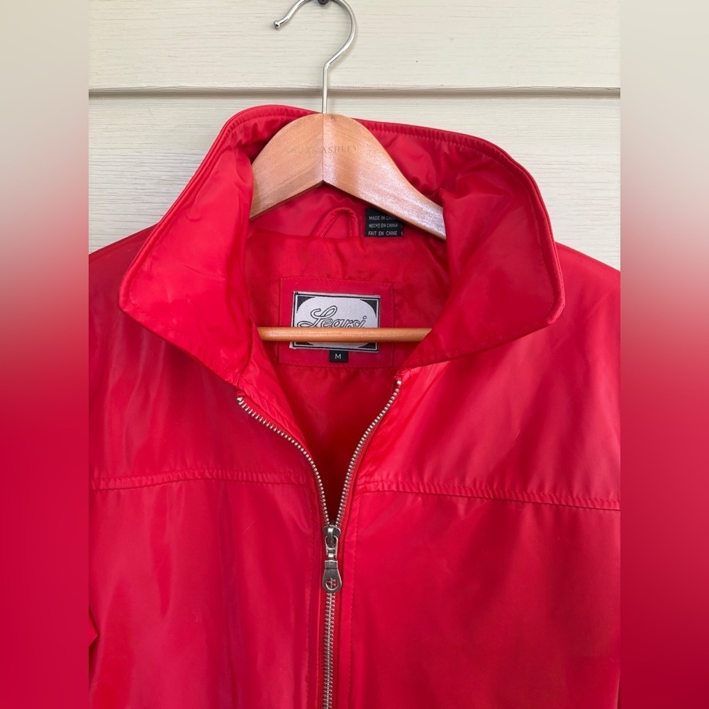 LEARSI red vintage PVC faux leather bomber jacket women’s sz M lightweight EUC - Picture 3 of 15